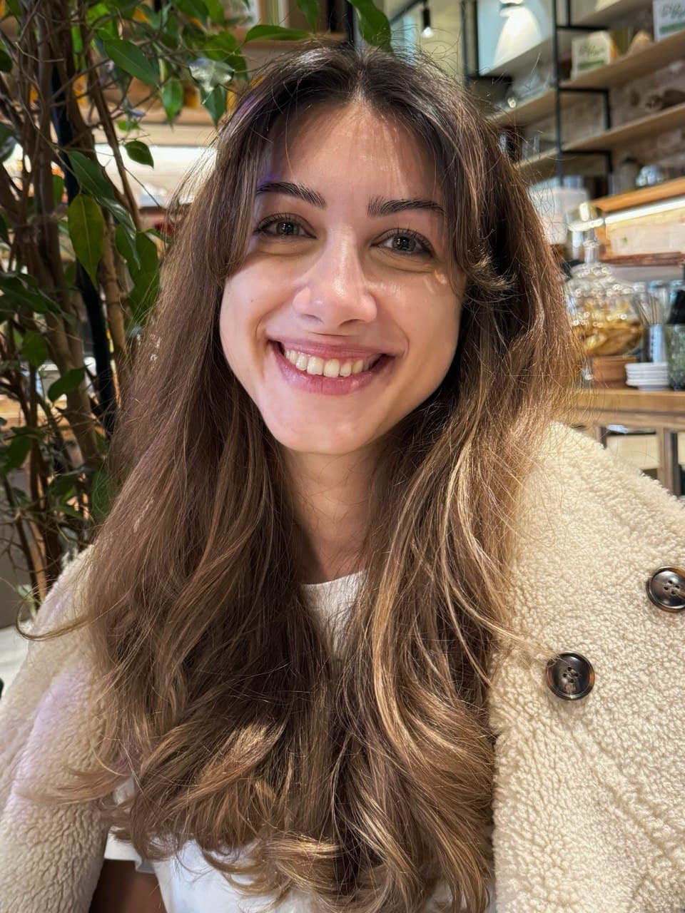 Armine — English teacher